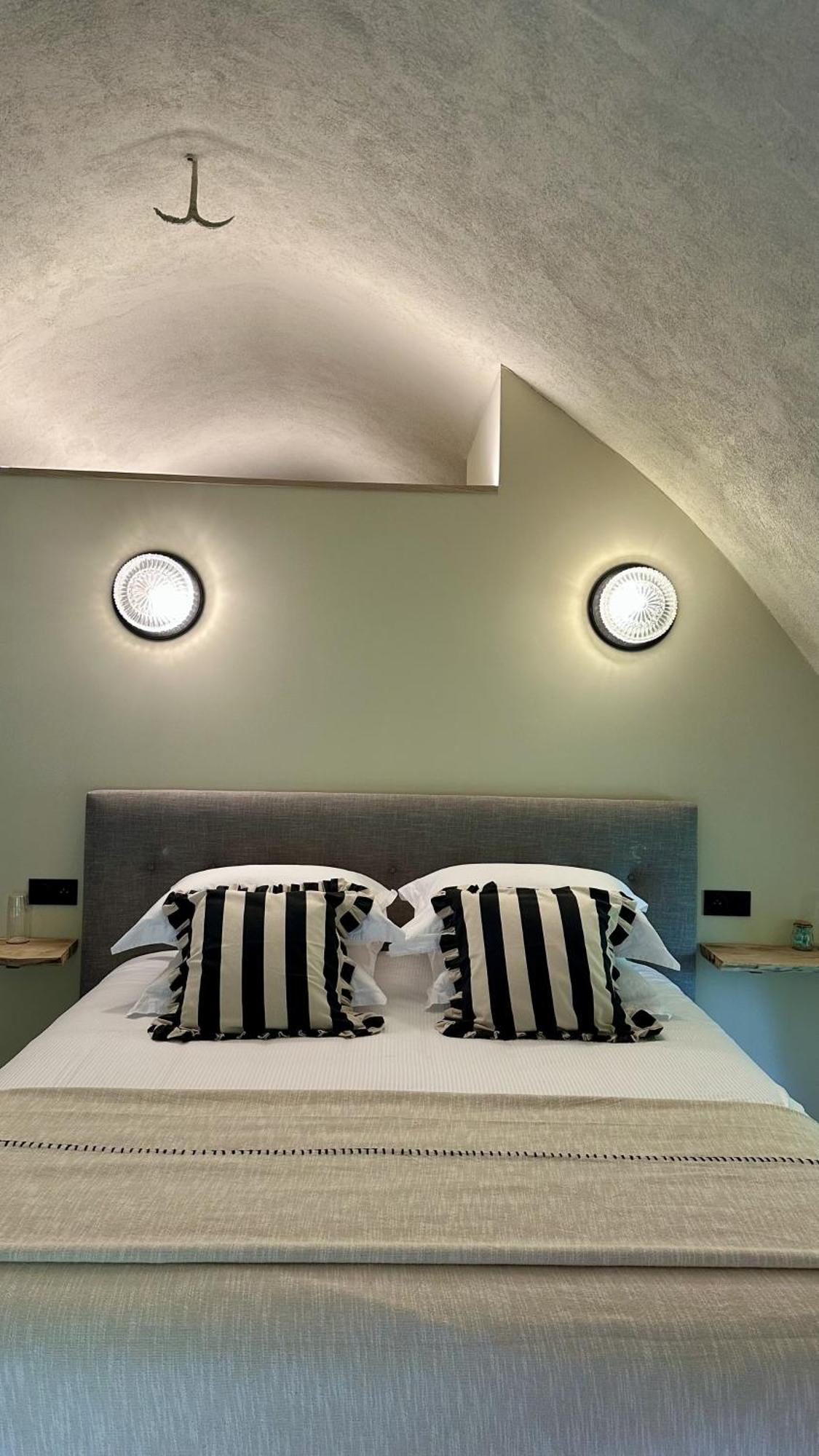 Le Sahuc Hotel Riviere-sur-Tarn ภายนอก รูปภาพ