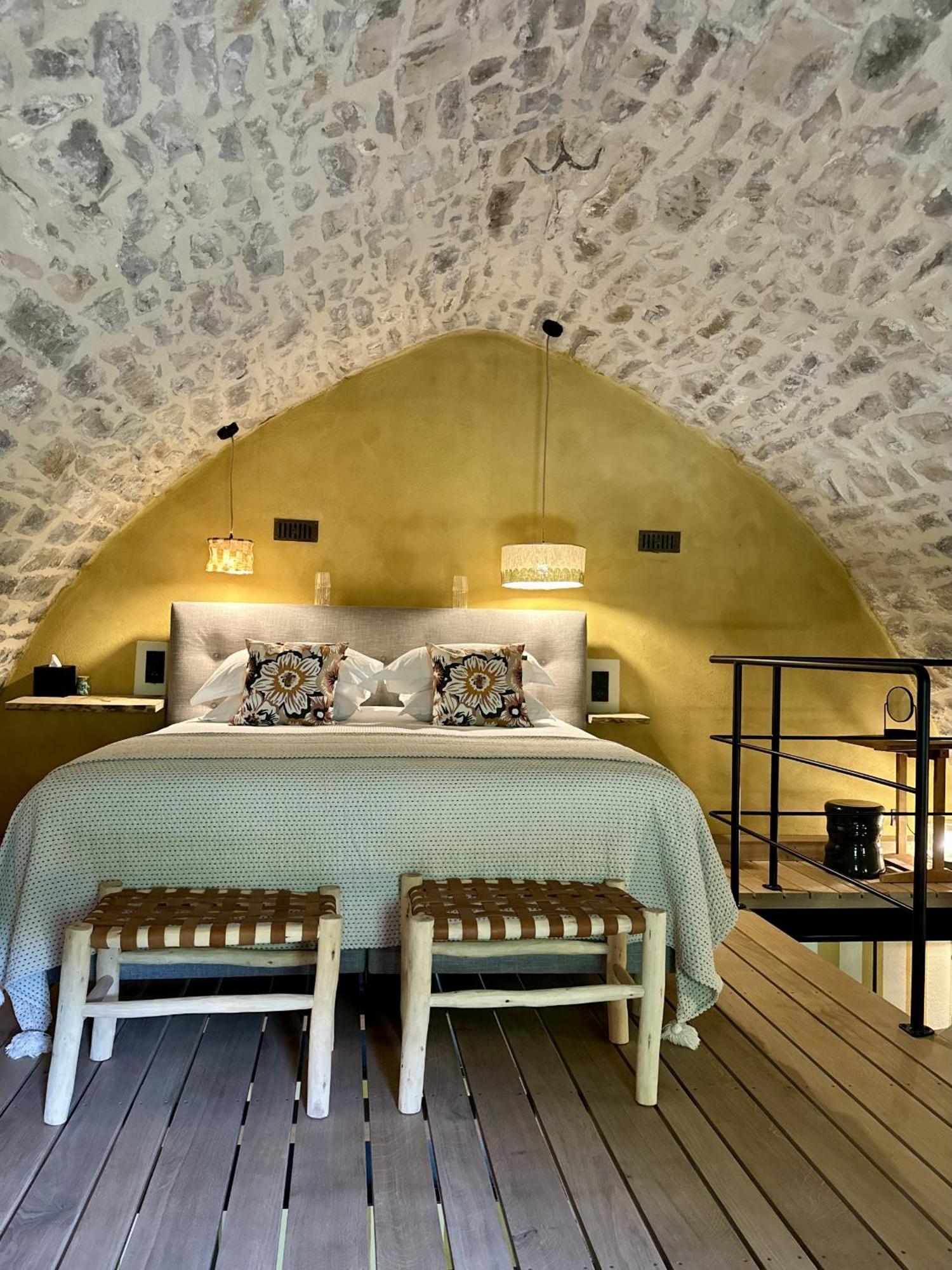 Le Sahuc Hotel Riviere-sur-Tarn ภายนอก รูปภาพ